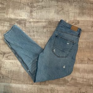 American Eagle Ripped boyfriend jeans